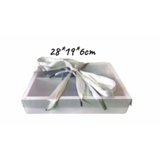 BOX CLEAR LID + RIBBON SILVER 28*19*6CM
