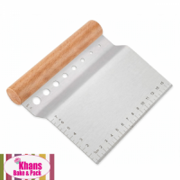 SCRAPER DOUGH WITH W/HANDL18/8 S/STEEL