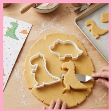 COOKIE CUTTER DINOSAURS NO 1 2'S