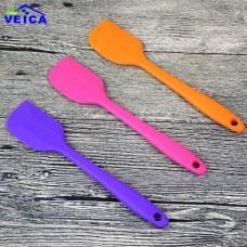 SILICONE SCRAPER