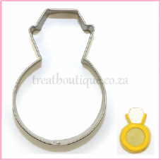 COOKIE CUTTER DIAMOND RING